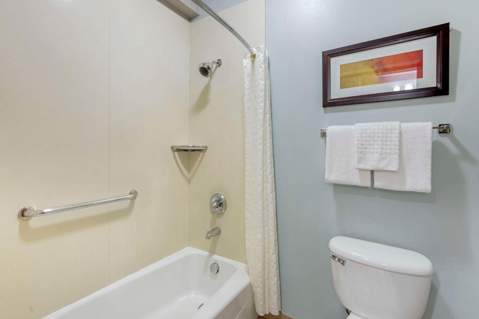 Best Western PLUS Peppertree Inn at Omak Exterior foto