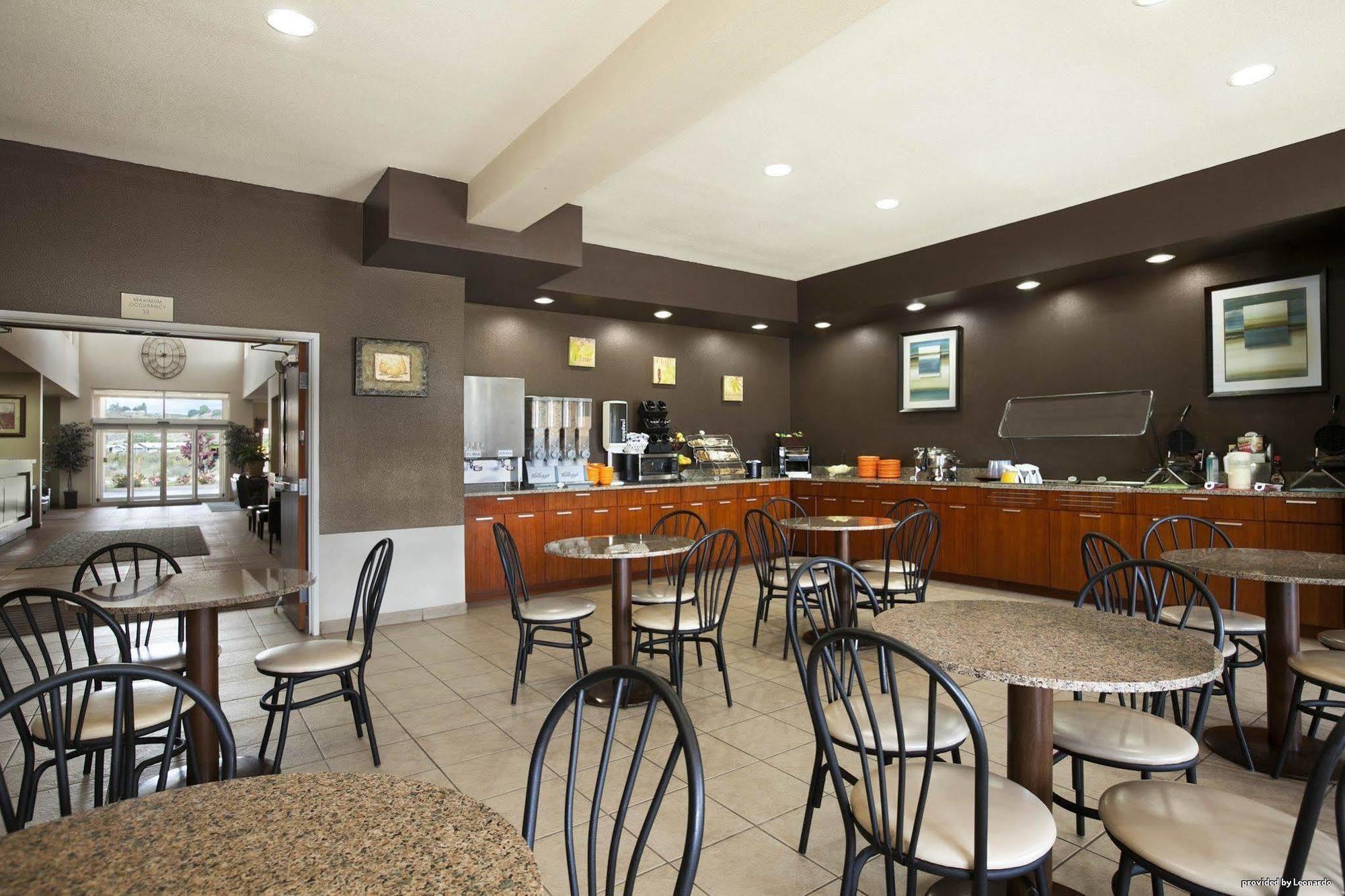 Best Western PLUS Peppertree Inn at Omak Exterior foto